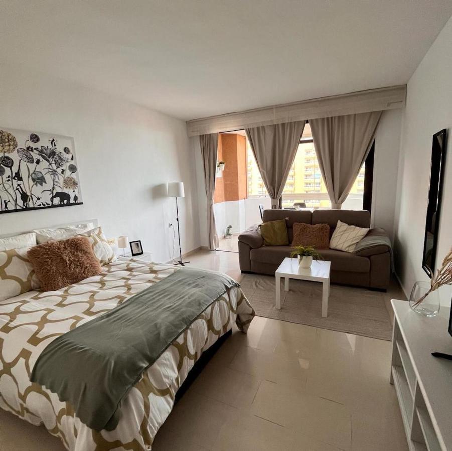 Precioso Estudio Palmeras Con Vistas Al Mar Daire Fuengirola Dış mekan fotoğraf